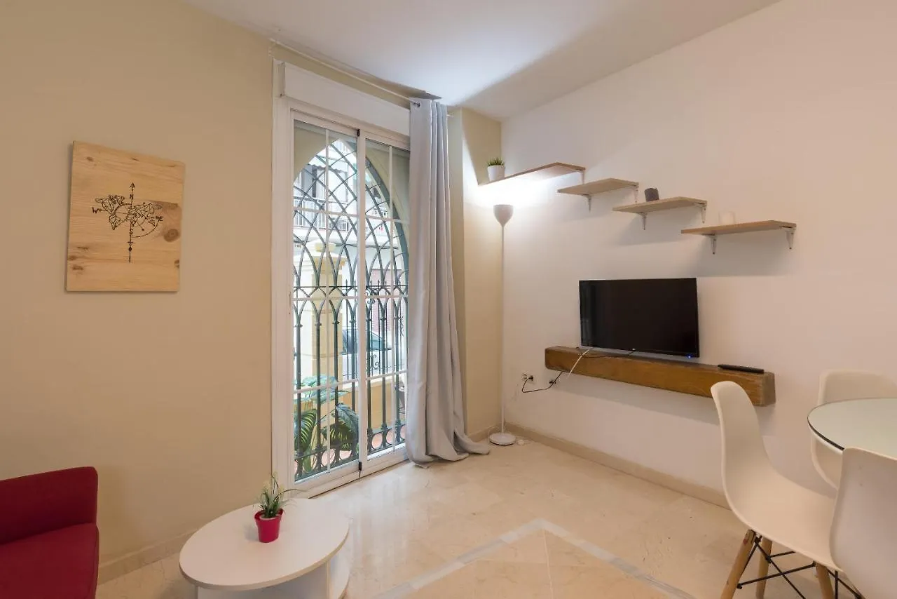 아파트 Gr0-Quiet Apartment, Private Backyard, Walk To Old Town 말라가